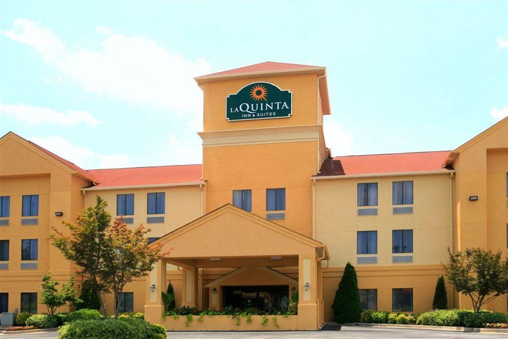 Express & By Ihg Hotel